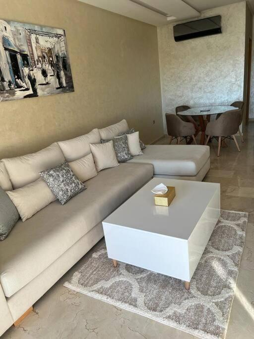 Beautiful Apartment In Golf City Marrakech Марракеш Экстерьер фото